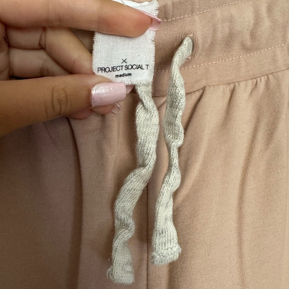 Project Social T pale pink sweat set - Picture 3 of 5